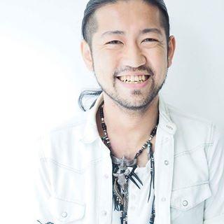 松井 愛士