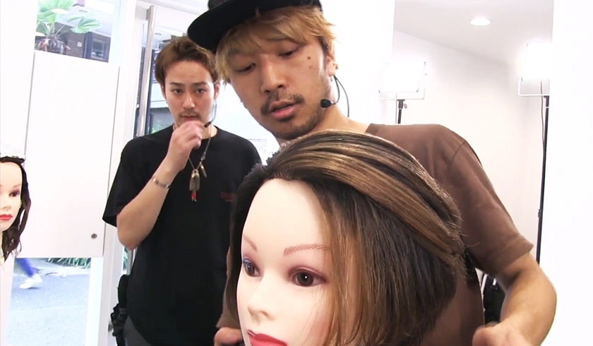 バレイヤージュデザインの新しい引き出しに！久保慎悟のリバース・クランチー・バレイヤージュのサムネイル画像
